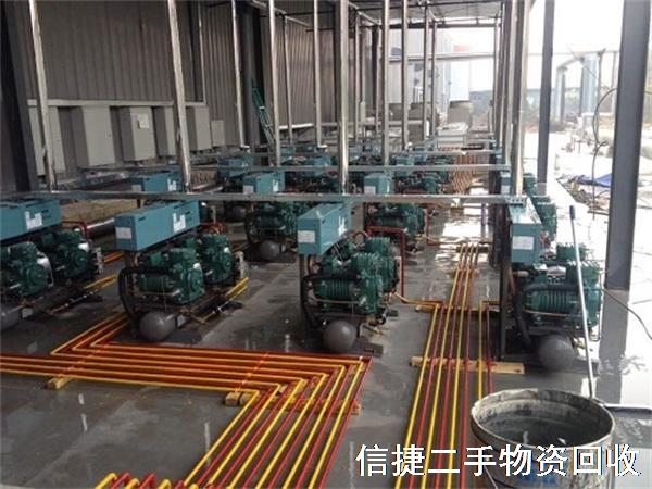 876325436.jpg 876325436.jpg