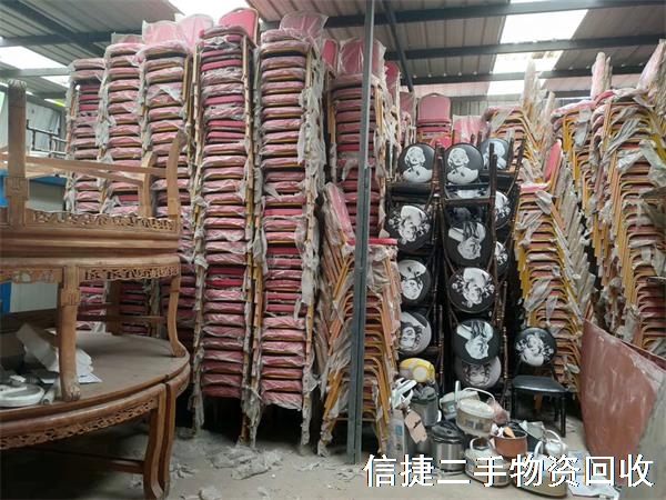 3954225.jpg 3954225.jpg