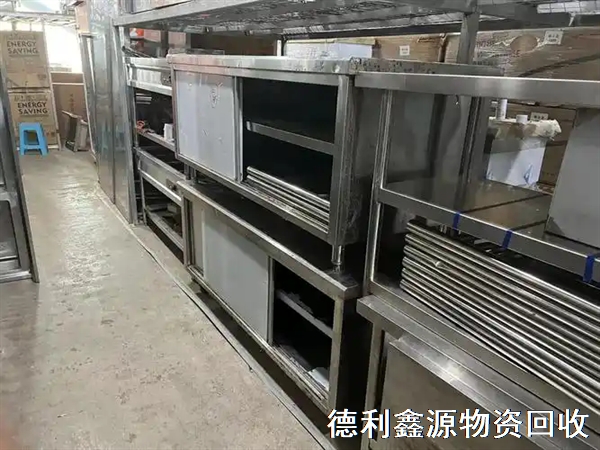 北京飯店設(shè)備回收，不銹鋼廚具回收，酒店回收